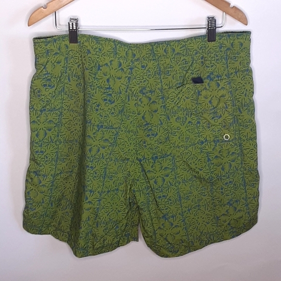 Chaps Ralph Lauren lined swim trunks Sz Med - Picture 4 of 6